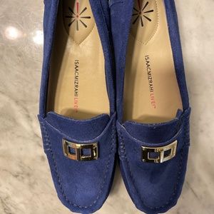 Isaac Mizrahi Moccasin-style Flats